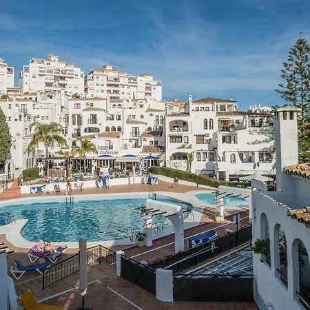 Freshly Renovated, Modern Penthouse Pueblo Evita! Apartment *