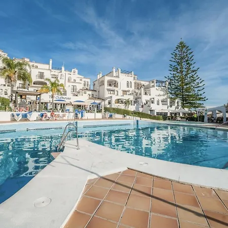 Freshly Renovated, Modern Penthouse Pueblo Evita! Benalmadena