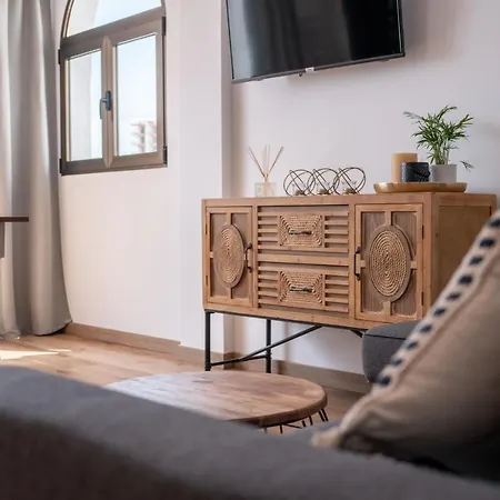 Freshly Renovated, Modern Penthouse Pueblo Evita! Apartment Benalmadena