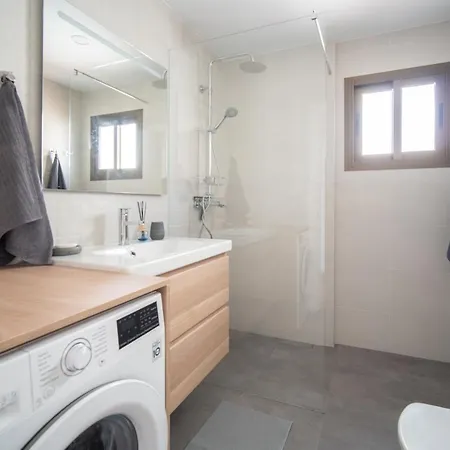 Freshly Renovated, Modern Penthouse Pueblo Evita! Apartment Benalmadena