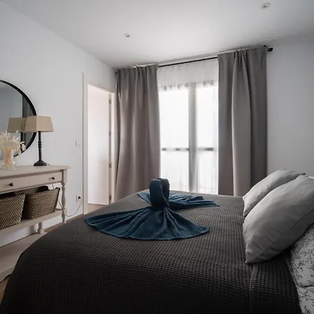 Freshly Renovated, Modern Penthouse Pueblo Evita! Apartamento *